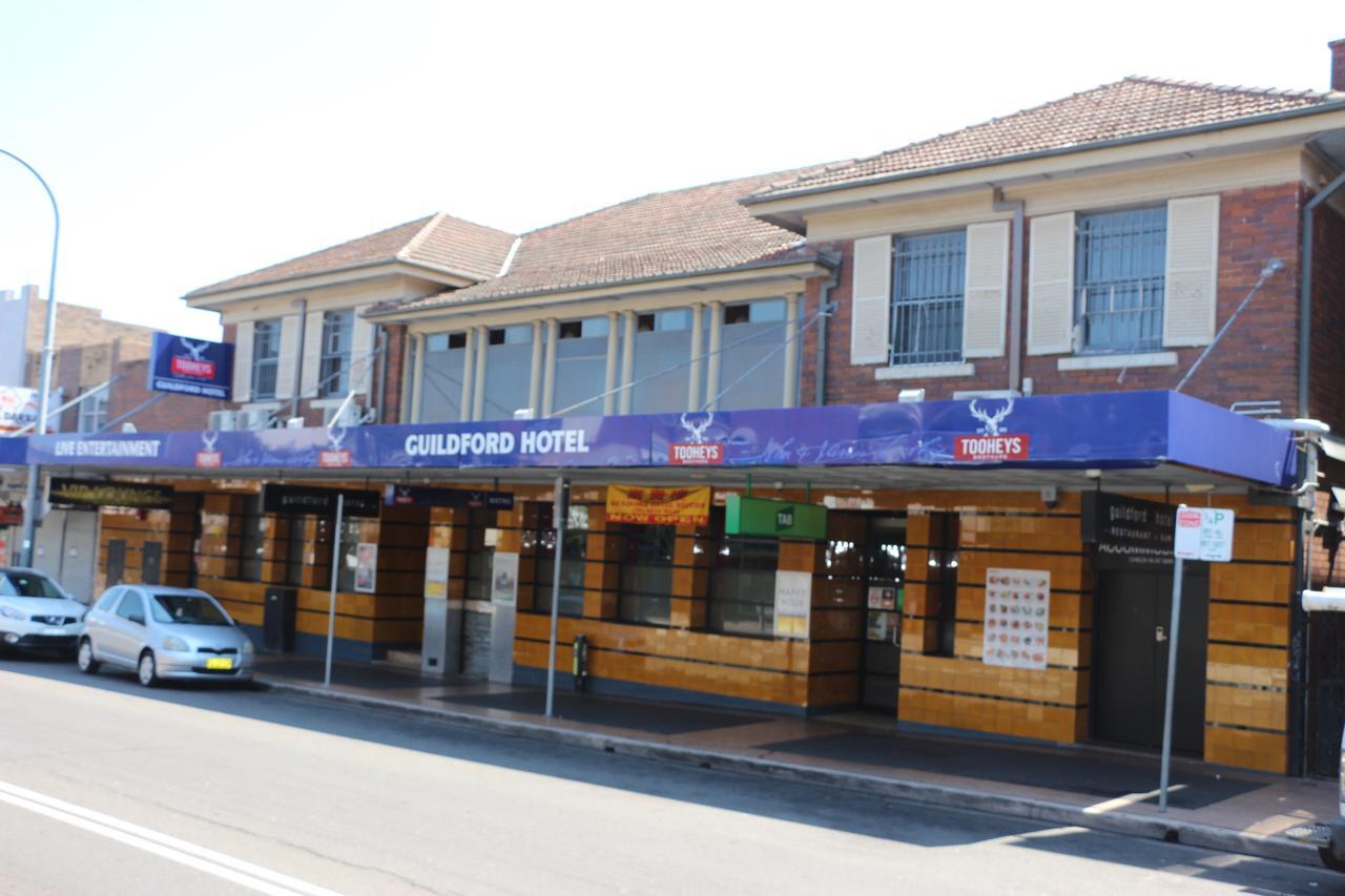 Guildford Hotel Exterior photo